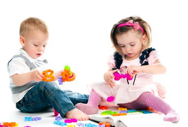 Jak správně vybírat hračky pro malé děti